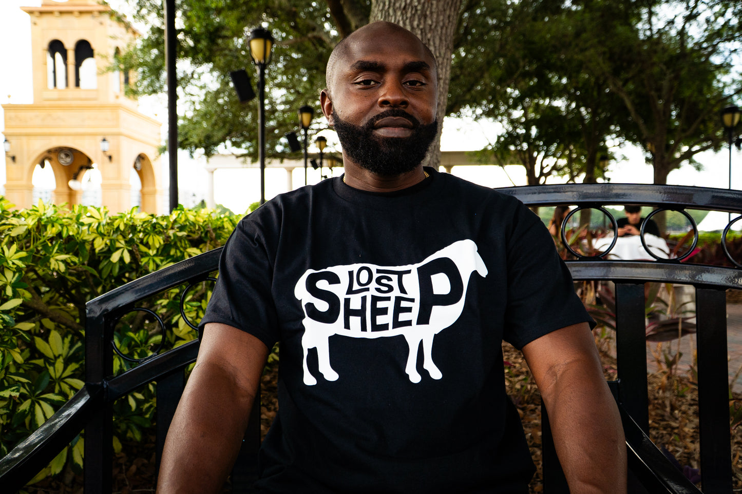 Mens Signature Lost Sheep Icon T Shirt