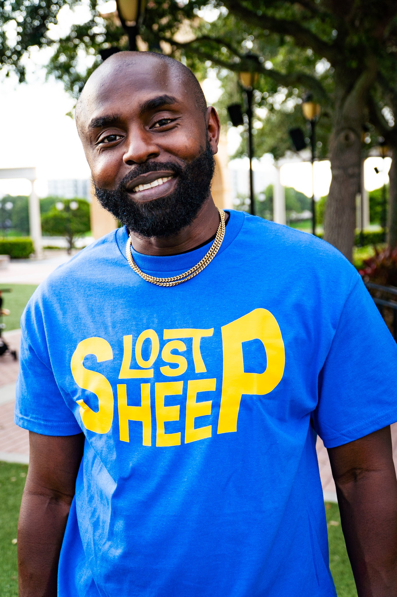 Mens Signature Lost Sheep Letters  Icon T Shirt