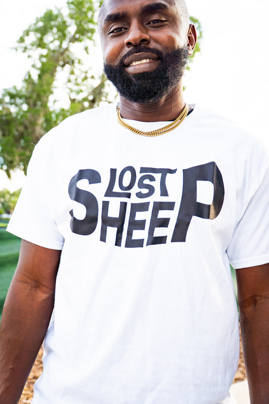 Mens Signature Lost Sheep Letters  Icon T Shirt