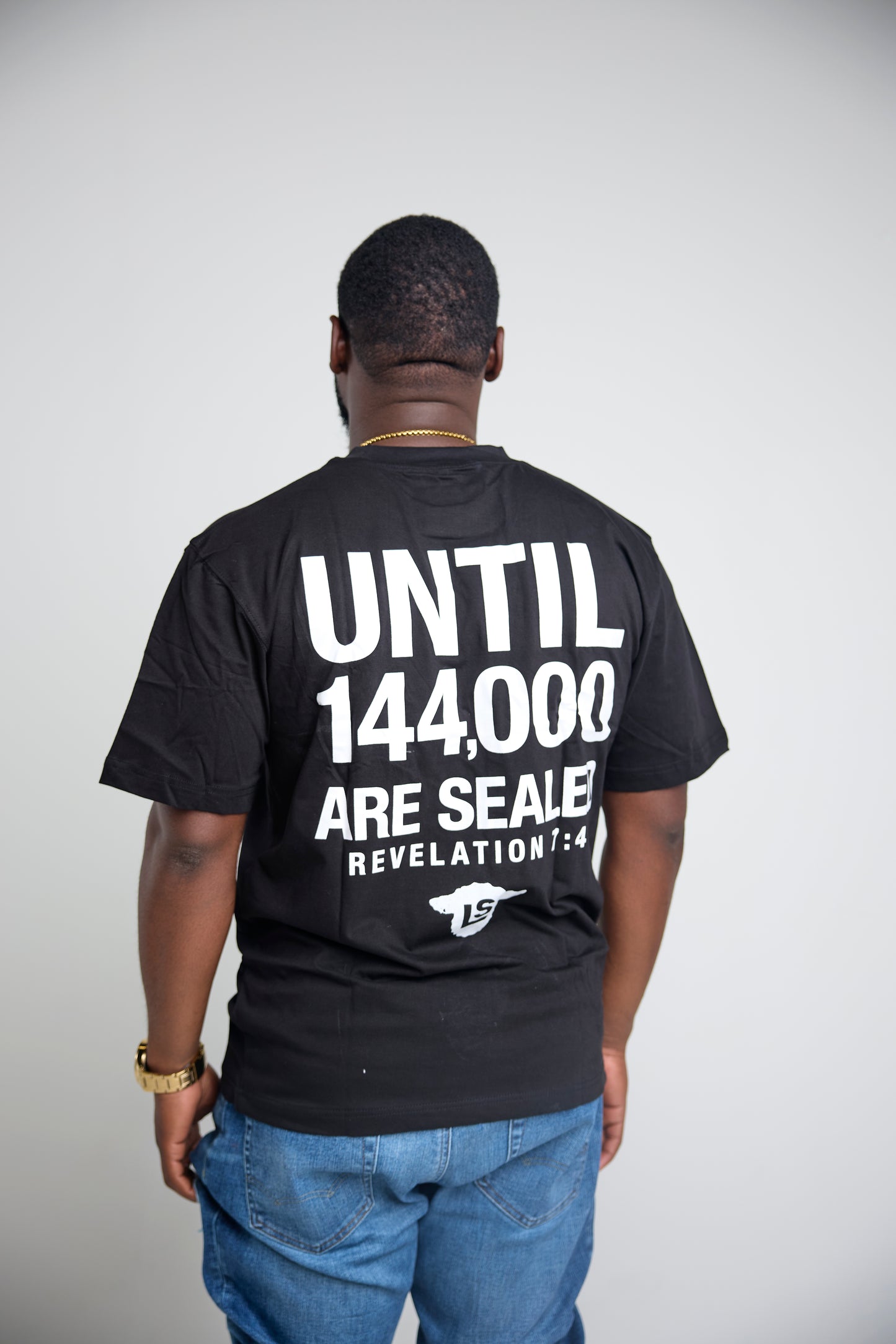 144,00 Sealed Mens T Shirt