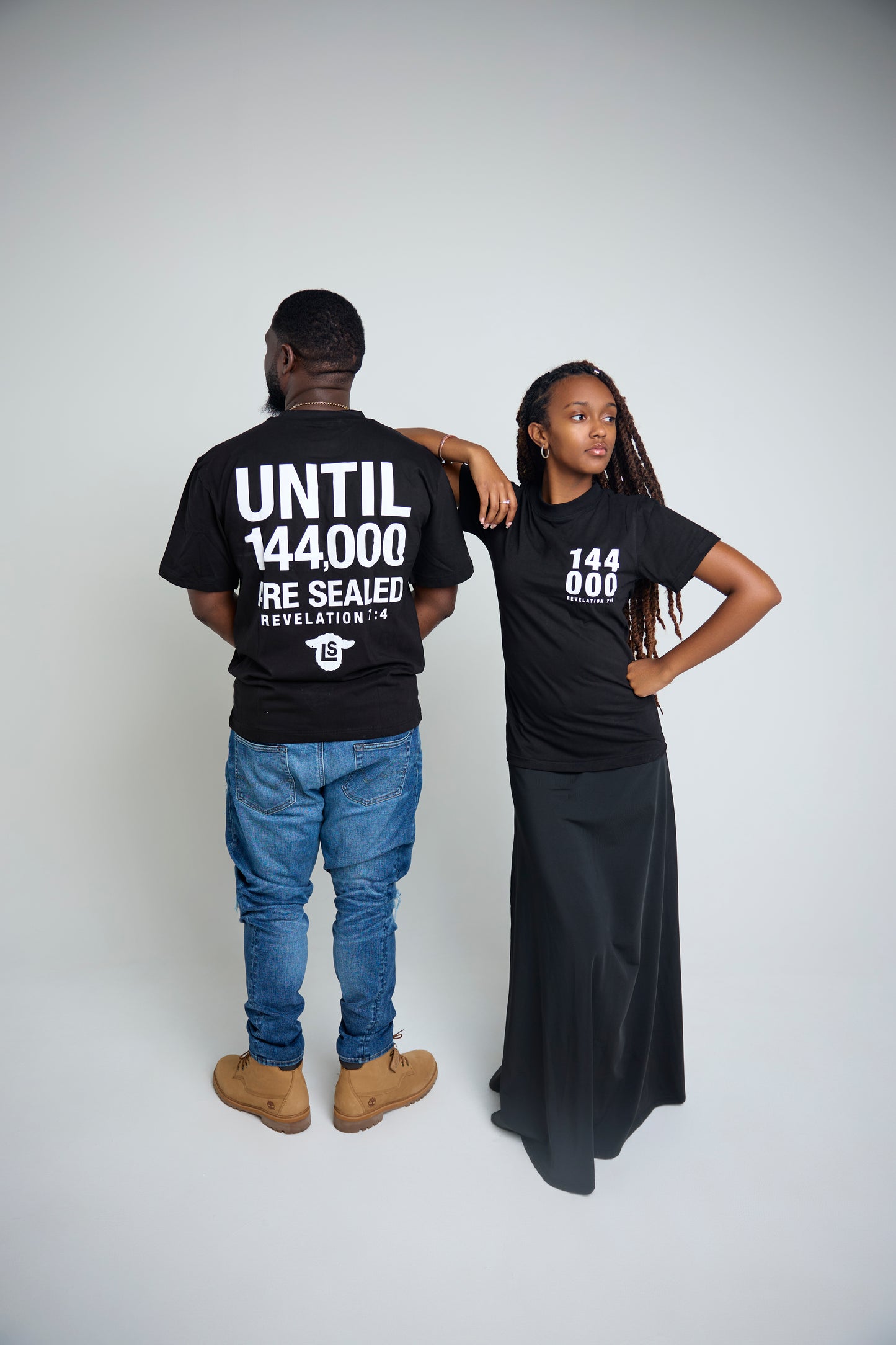 144,00 Sealed Womens T Shirt